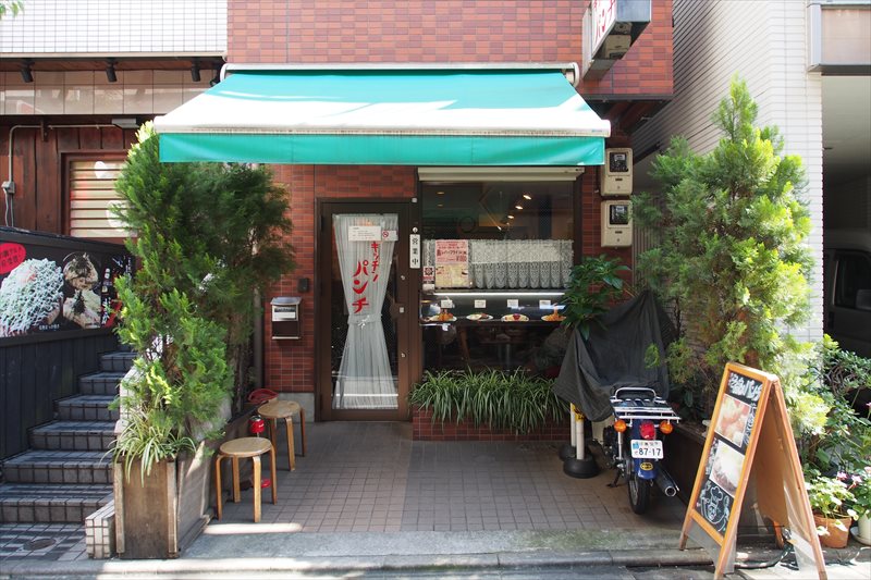 個人経営のお店02